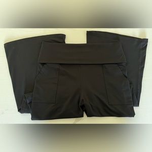 NWOT OFFLINE By Aerie The Hugger High Waisted Foldover Flare Legging